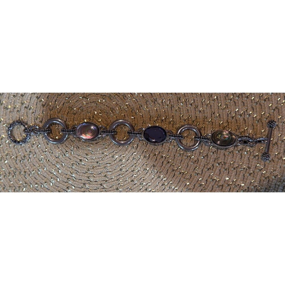 Lia Sophia Epiphany Genuine Abalone and cut crystals Bracelet RV$98
